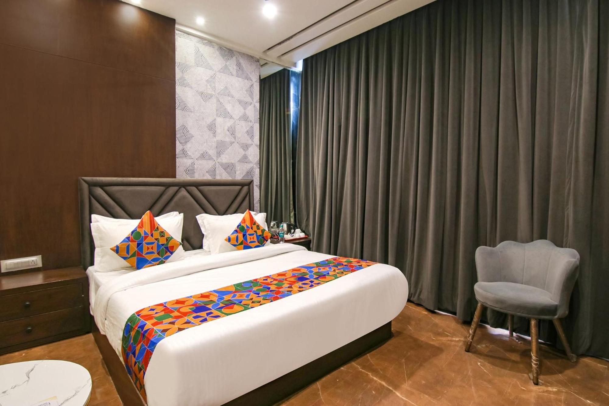 Fabhotel Prime K9 Crown Ludhiana Exterior foto