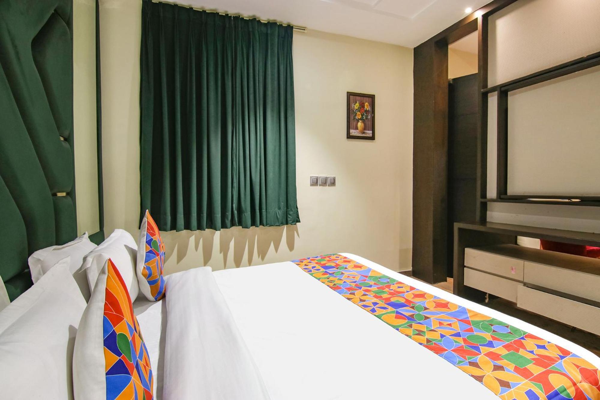 Fabhotel Prime K9 Crown Ludhiana Exterior foto